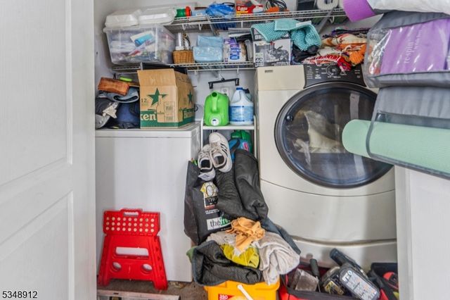 418 Jackson Ave, Elizabeth City, NJ 07201