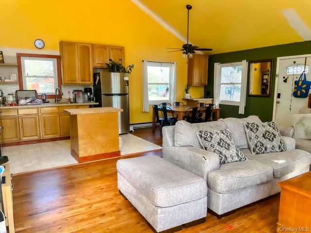 19 Morris Drive, Loch Sheldrake, NY 12759