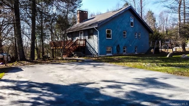 19 Morris Drive, Loch Sheldrake, NY 12759