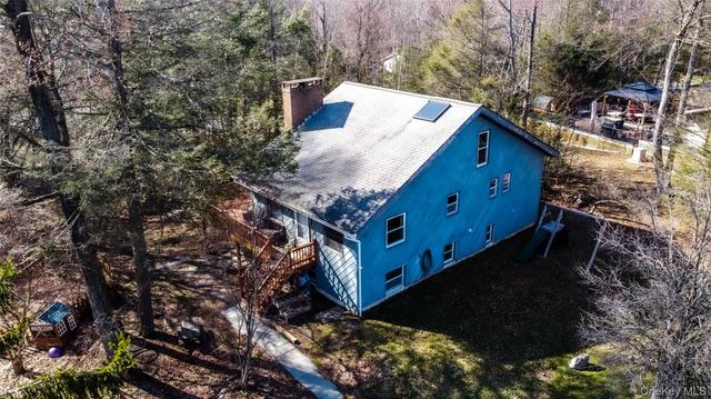 19 Morris Drive, Loch Sheldrake, NY 12759