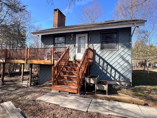 19 Morris Drive, Loch Sheldrake, NY 12759