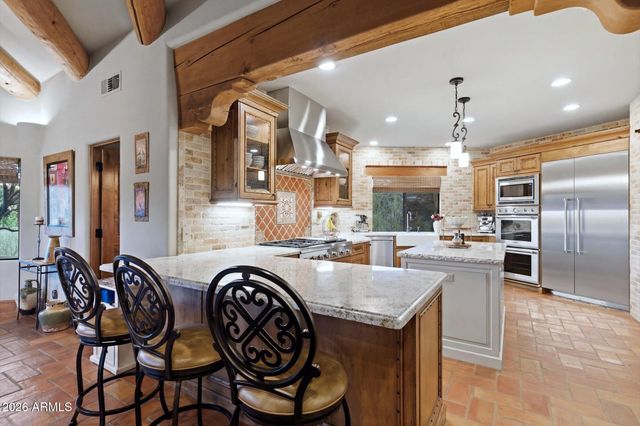 43311 N COTTONWOOD CANYON Road, Cave Creek, AZ 85331