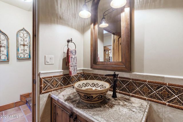 43311 N COTTONWOOD CANYON Road, Cave Creek, AZ 85331