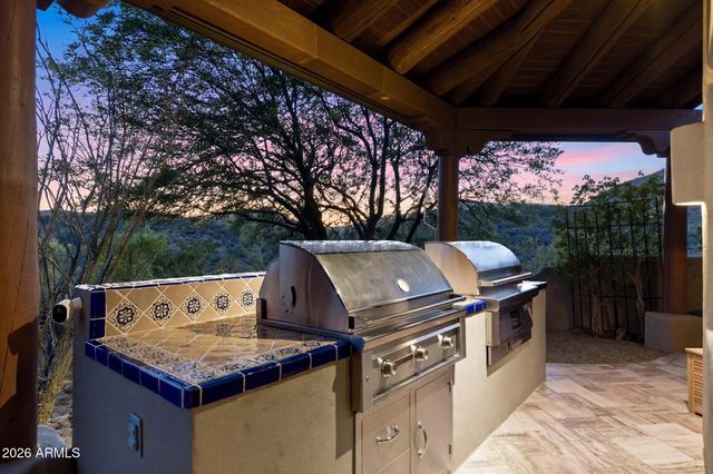 43311 N COTTONWOOD CANYON Road, Cave Creek, AZ 85331