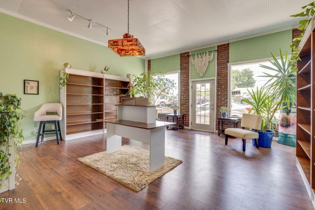 122 South Church Street, 1, Rogersville, TN 37857