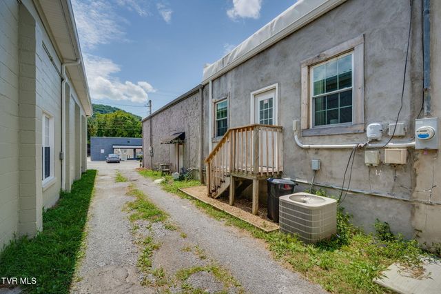 122 South Church Street, 1, Rogersville, TN 37857