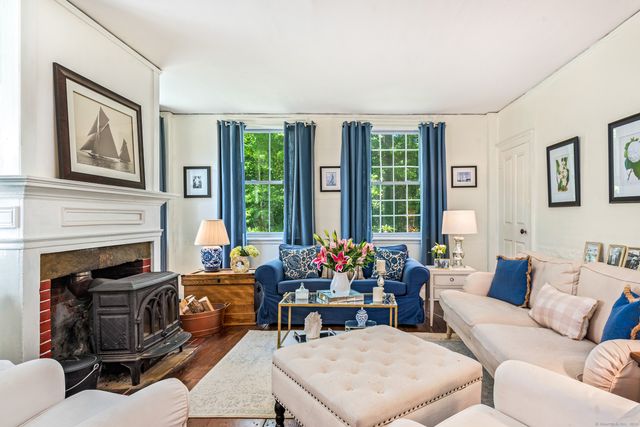 402 Perrin Road, Woodstock, CT 06281