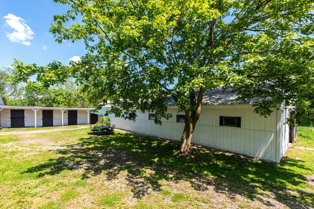 402 Perrin Road, Woodstock, CT 06281