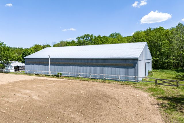 402 Perrin Road, Woodstock, CT 06281