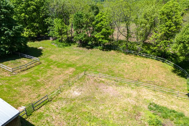 402 Perrin Road, Woodstock, CT 06281