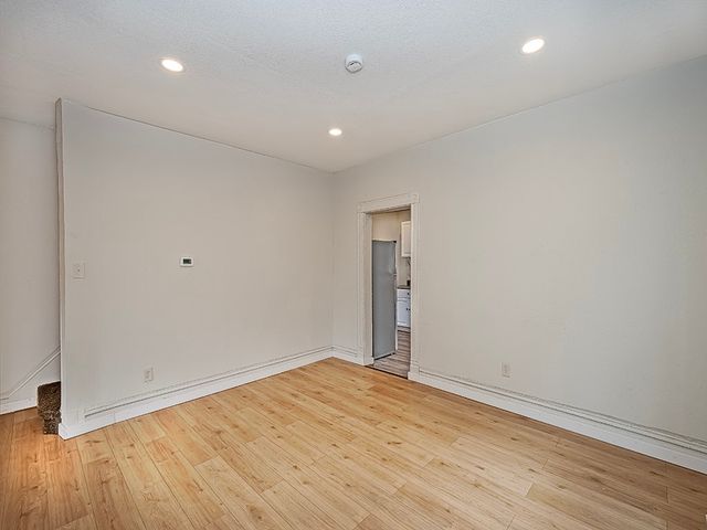 828 Frank, Mckees Rocks, PA 15136