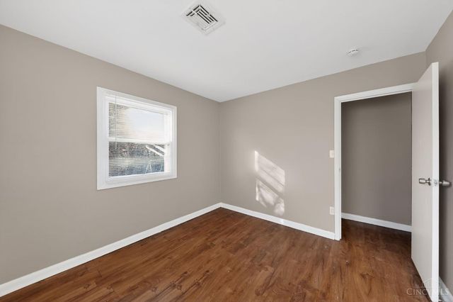 3099 Niagara Street, Cincinnati, OH 45251