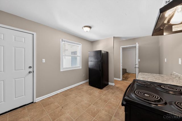 3099 Niagara Street, Cincinnati, OH 45251