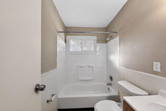 3099 Niagara Street, Cincinnati, OH 45251