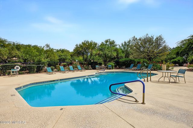 695 W Vistoso Highlands Dr Apt 216, Oro Valley, AZ 85755