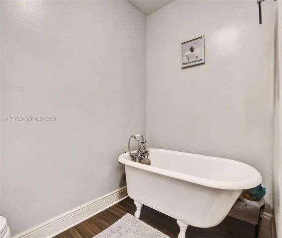 217 SE 5th Street, Dania Beach, FL 33004