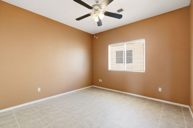 1000 Maroa Street NW, Albuquerque, NM 87120