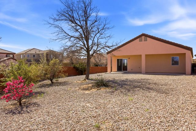 1000 Maroa Street NW, Albuquerque, NM 87120