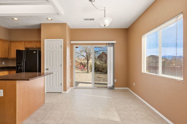 1000 Maroa Street NW, Albuquerque, NM 87120