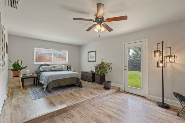 1302 Hillsdale Drive, Richardson, TX 75081