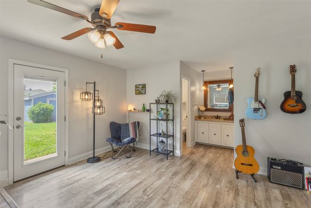 1302 Hillsdale Drive, Richardson, TX 75081