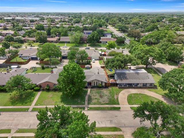 1302 Hillsdale Drive, Richardson, TX 75081