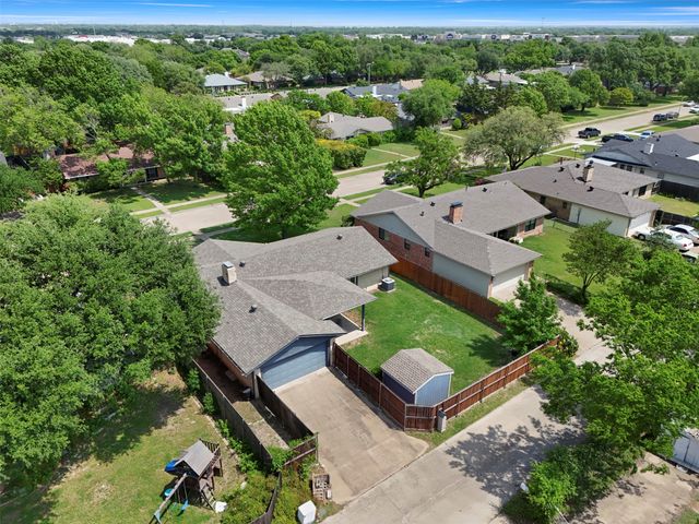 1302 Hillsdale Drive, Richardson, TX 75081