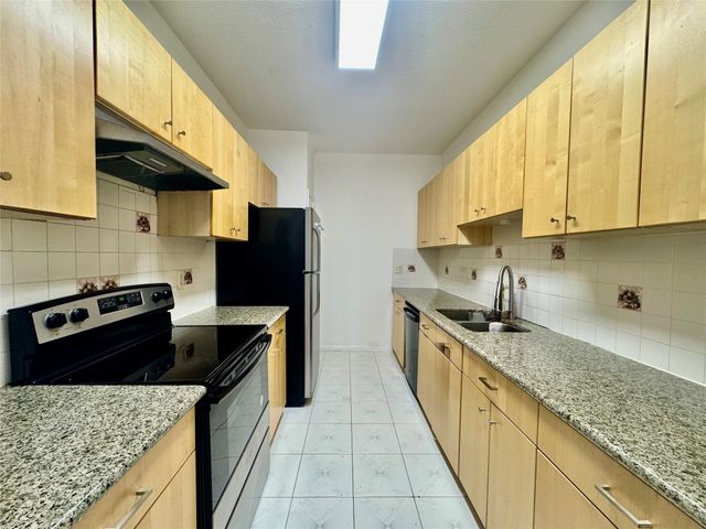 6000 Reims Road 3706, Houston, TX 77036