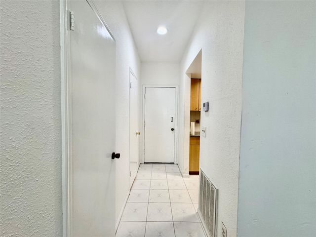 6000 Reims Road 3706, Houston, TX 77036