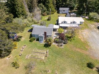 47615 HIGHWAY 101, Bandon, OR 97411