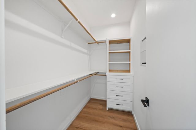 1408 Enid Street B, Houston, TX 77009