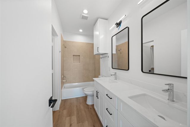 1408 Enid Street B, Houston, TX 77009