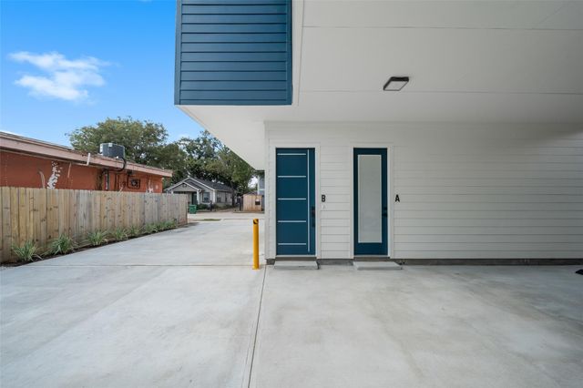 1408 Enid Street B, Houston, TX 77009