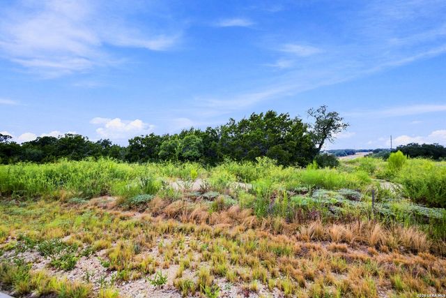 654 TRAVIS FOREST DR, Bulverde, TX 78163
