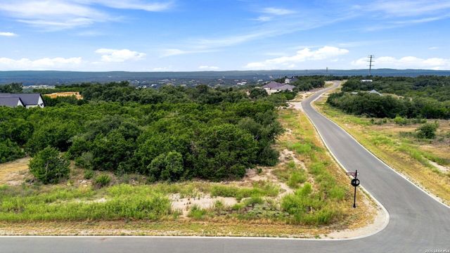 654 TRAVIS FOREST DR, Bulverde, TX 78163