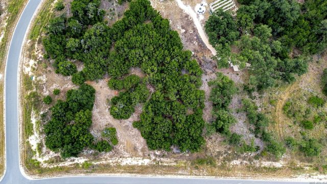 654 TRAVIS FOREST DR, Bulverde, TX 78163