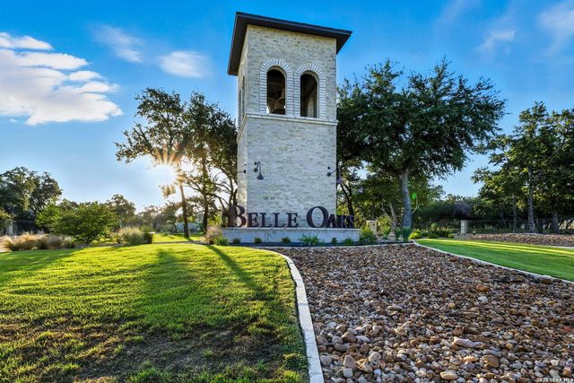 654 TRAVIS FOREST DR, Bulverde, TX 78163