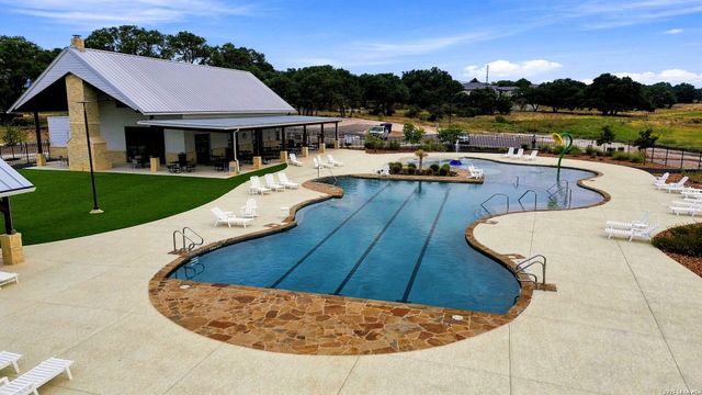 654 TRAVIS FOREST DR, Bulverde, TX 78163