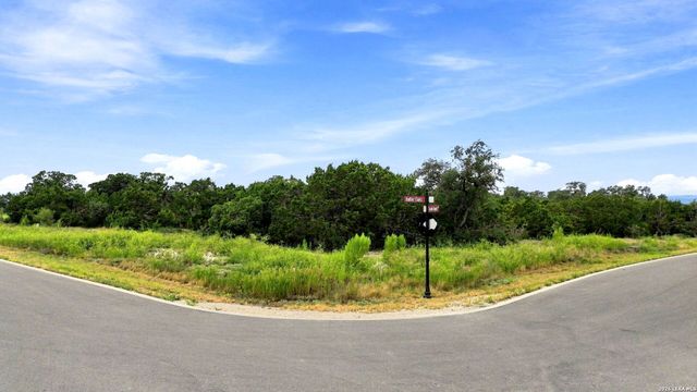 654 TRAVIS FOREST DR, Bulverde, TX 78163