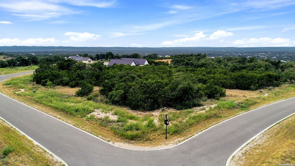 654 TRAVIS FOREST DR, Bulverde, TX 78163