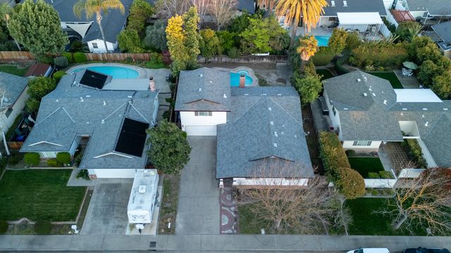 1220 Sonoma Ave, Modesto, CA 95355