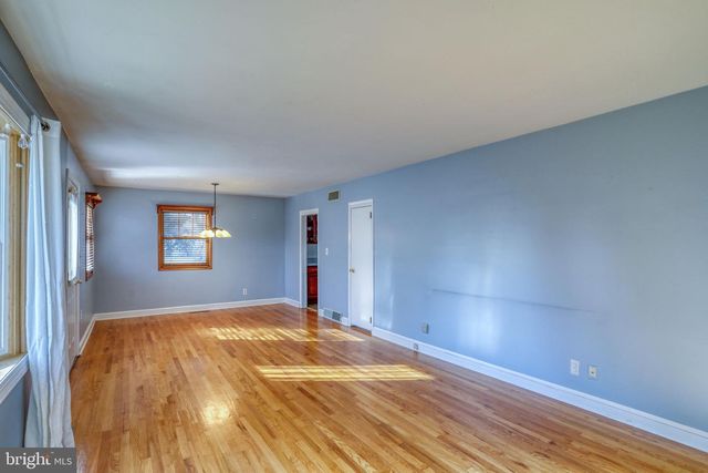 605 COLUMBIA AVE, Dover, DE 19904