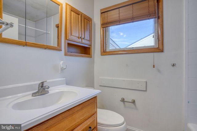 605 COLUMBIA AVE, Dover, DE 19904