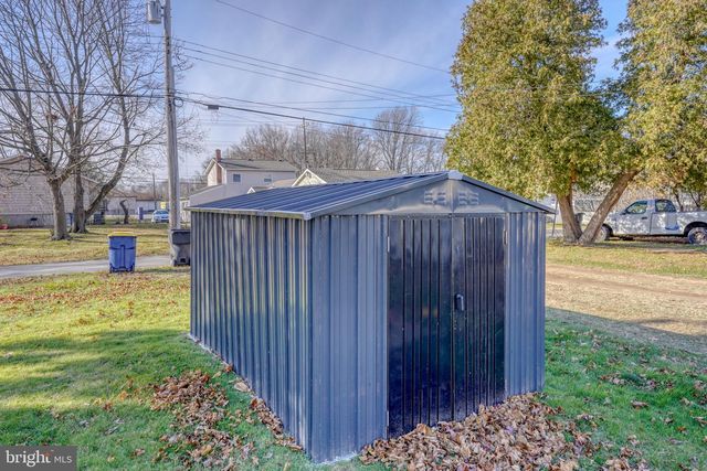 605 COLUMBIA AVE, Dover, DE 19904