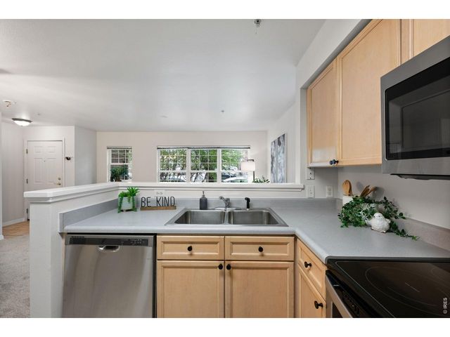 1641 N Washington St A, Denver, CO 80203