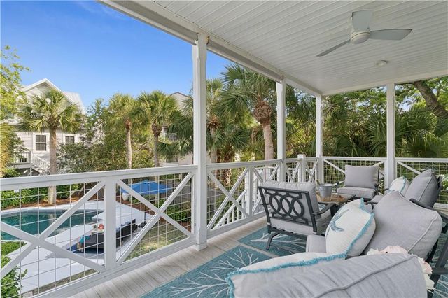 225 Olive Way, St. Simons Island, GA 31522