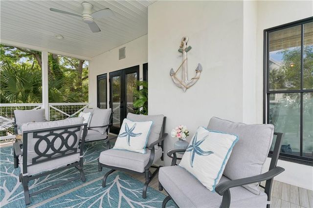 225 Olive Way, St. Simons Island, GA 31522