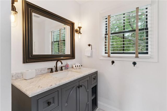 225 Olive Way, St. Simons Island, GA 31522