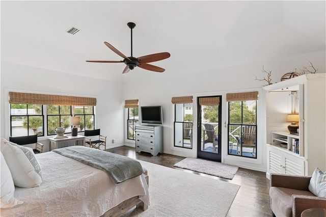 225 Olive Way, St. Simons Island, GA 31522