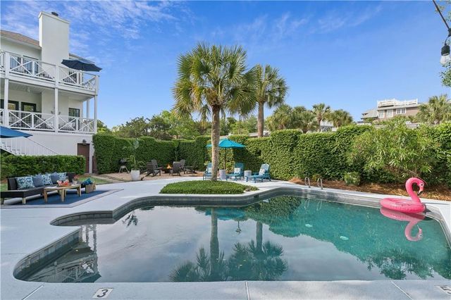 225 Olive Way, St. Simons Island, GA 31522